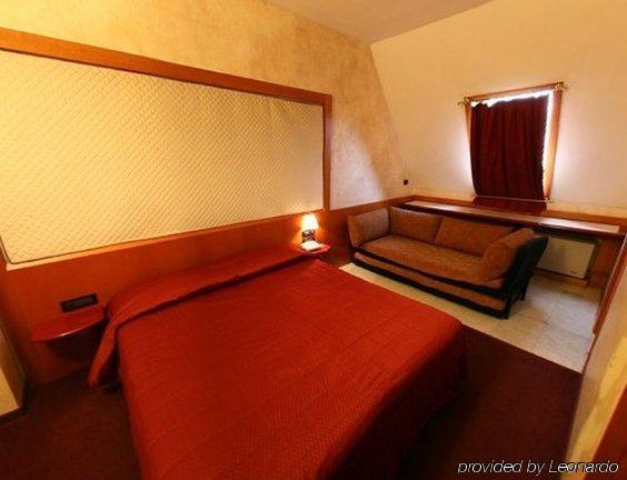 Hotel Giotto トリノ 部屋 写真